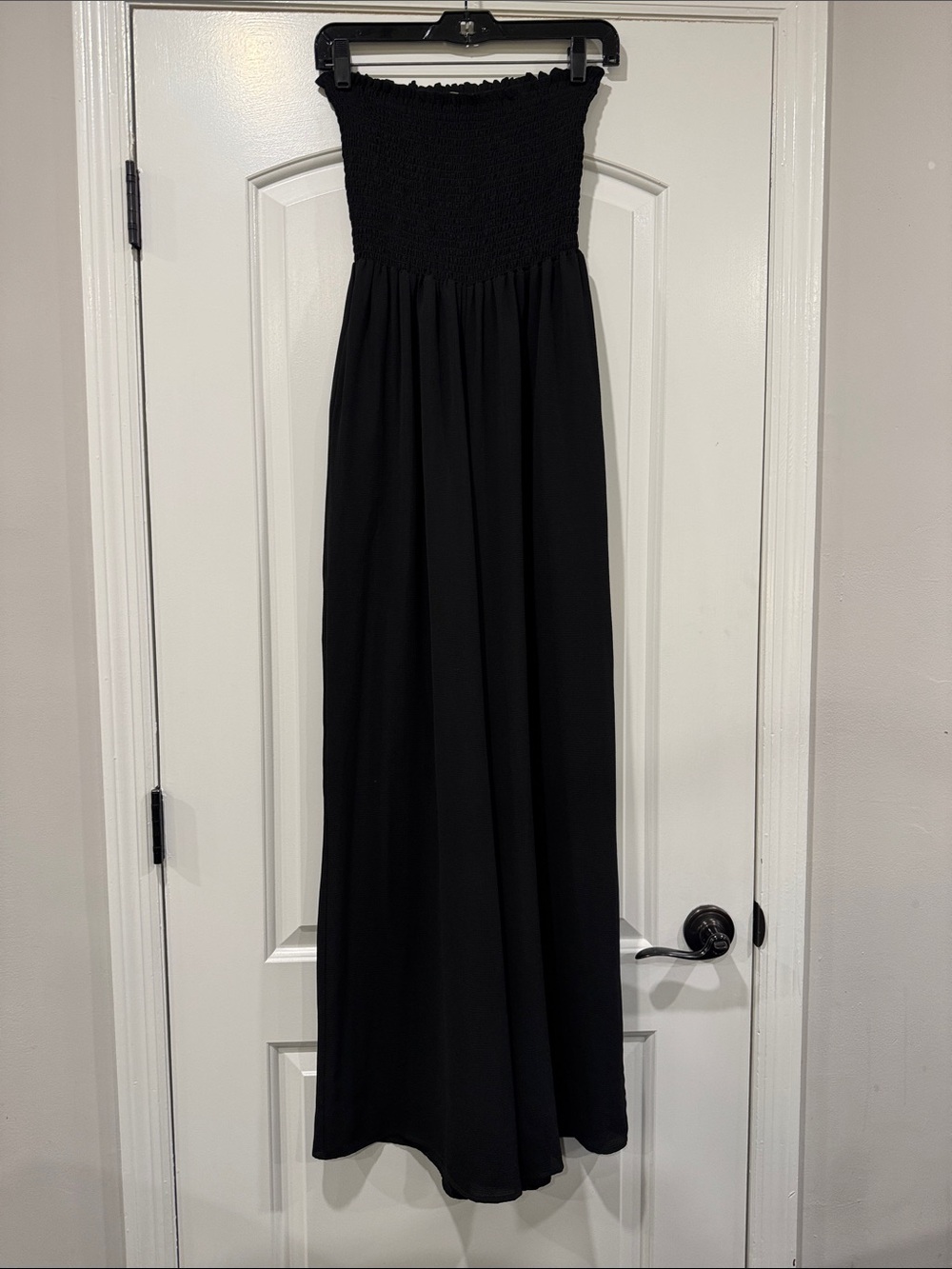 NWT Vine & Love Black Strapless Jumpsuit Size medium